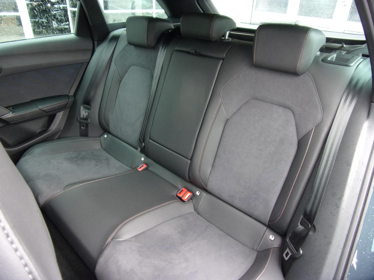 Cupra LEON SPORTSTOURER VZ 2.0 TSI DSG 4DRIVE SITZHEI. Bildbeschreibung: Cupra LEON SPORTSTOURER VZ 2.0 TSI DSG 4DRIVE SITZHEI.