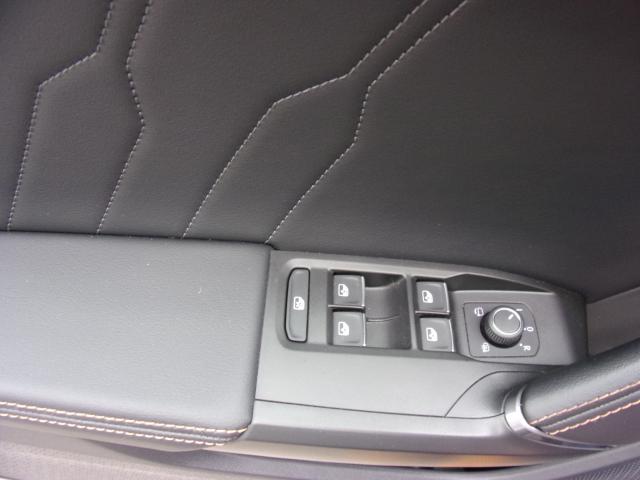 Cupra FORMENTOR VZ5 2.5 TSI 4 DRIVE DSG NAVI SITZH. Bildbeschreibung: Cupra FORMENTOR VZ5 2.5 TSI 4 DRIVE DSG NAVI SITZH.