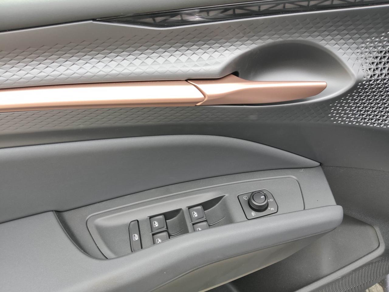 Cupra RAVAL ENDURANCE EDITION DYNAMIC PLUS PLASMA 155 KW 52KWH, CO2-Klasse: A, Bildbeschreibung: Cupra RAVAL ENDURANCE EDITION DYNAMIC PLUS PLASMA 155 KW 52KWH, CO2-Klasse: A,