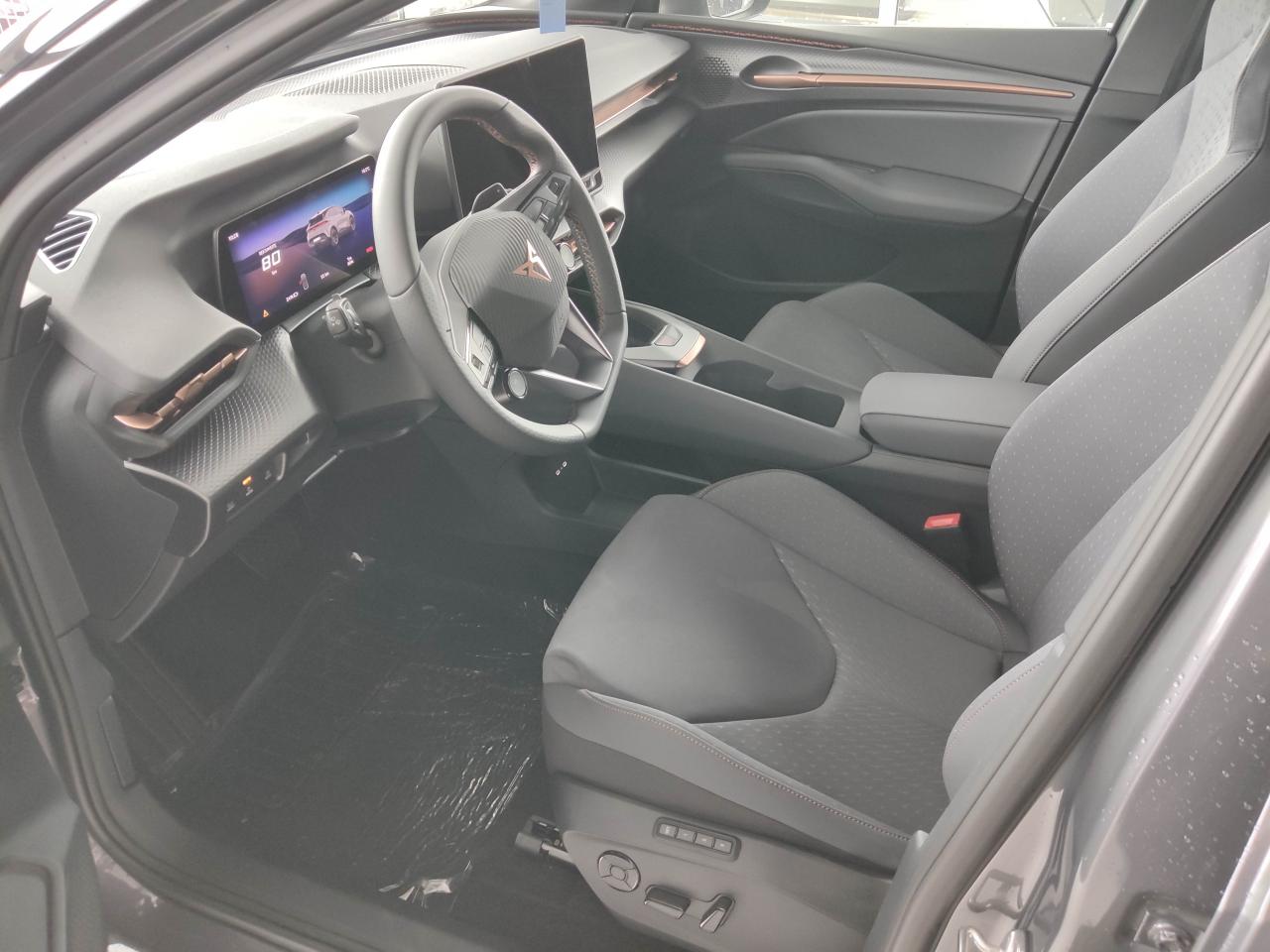 Cupra RAVAL ENDURANCE EDITION DYNAMIC PLUS PLASMA 155 KW 52KWH, CO2-Klasse: A, Bildbeschreibung: Cupra RAVAL ENDURANCE EDITION DYNAMIC PLUS PLASMA 155 KW 52KWH, CO2-Klasse: A,