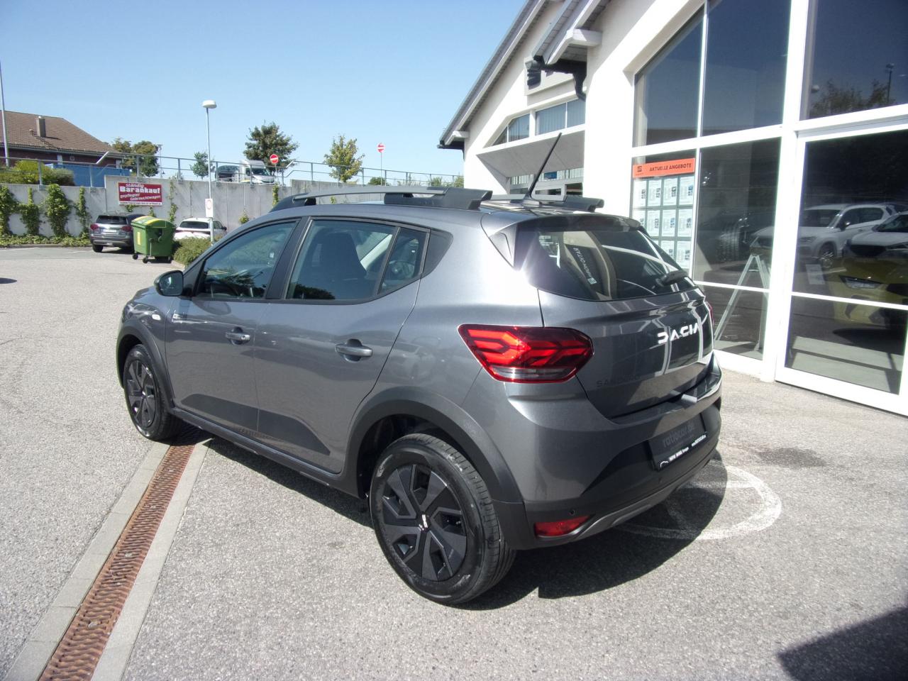 Dacia SANDERO STEPWAY 1.0 TCI EXPRESSION VOLL-LED DAB+ Bildbeschreibung: Dacia SANDERO STEPWAY 1.0 TCI EXPRESSION VOLL-LED DAB+