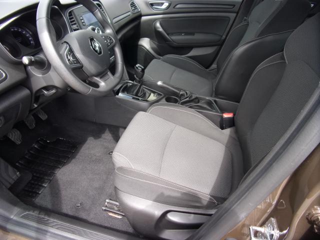 Renault MEGANE IV GRANDTOUR 1.2 TCE 100 ENERGY LIFE EPH Bildbeschreibung: Renault MEGANE IV GRANDTOUR 1.2 TCE 100 ENERGY LIFE EPH
