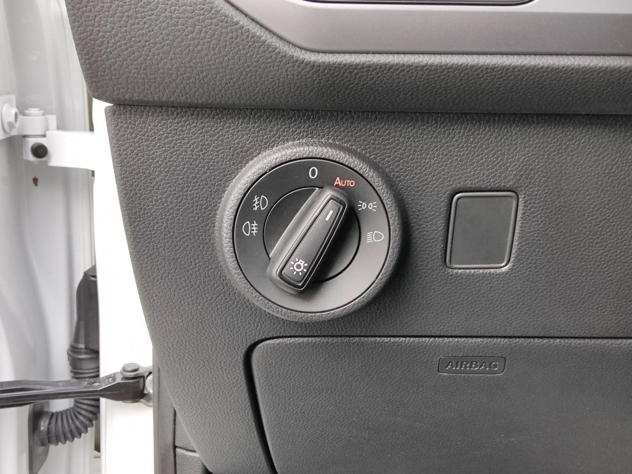 Seat ATECA FR 1.5 TSI ACT BEHEIZB.FRONTS. EL. HECKKL. Bildbeschreibung: Seat ATECA FR 1.5 TSI ACT BEHEIZB.FRONTS. EL. HECKKL.