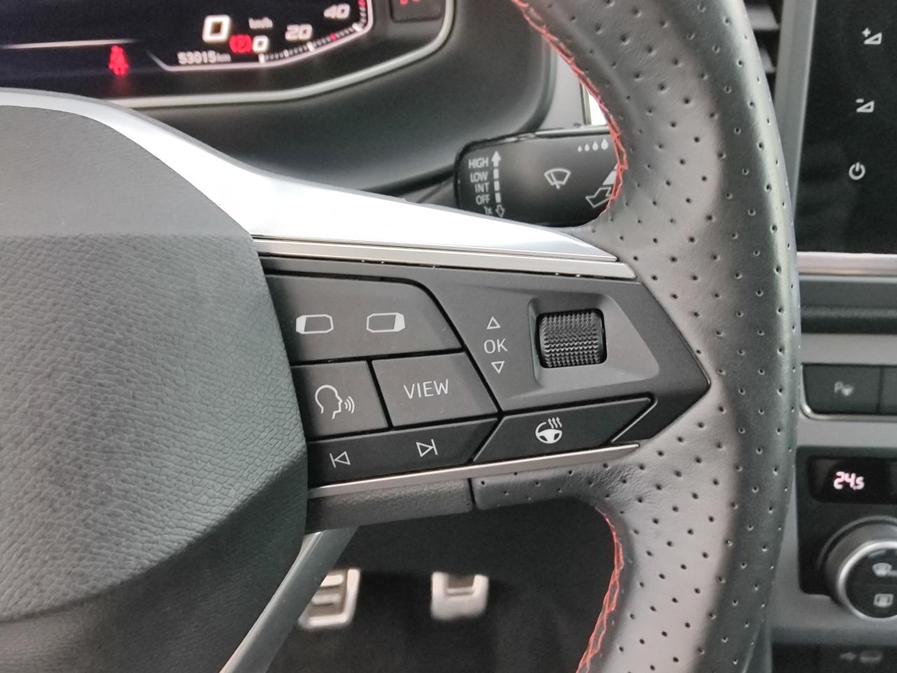 Seat ATECA FR 1.5 TSI ACT BEHEIZB.FRONTS. EL. HECKKL. Bildbeschreibung: Seat ATECA FR 1.5 TSI ACT BEHEIZB.FRONTS. EL. HECKKL.