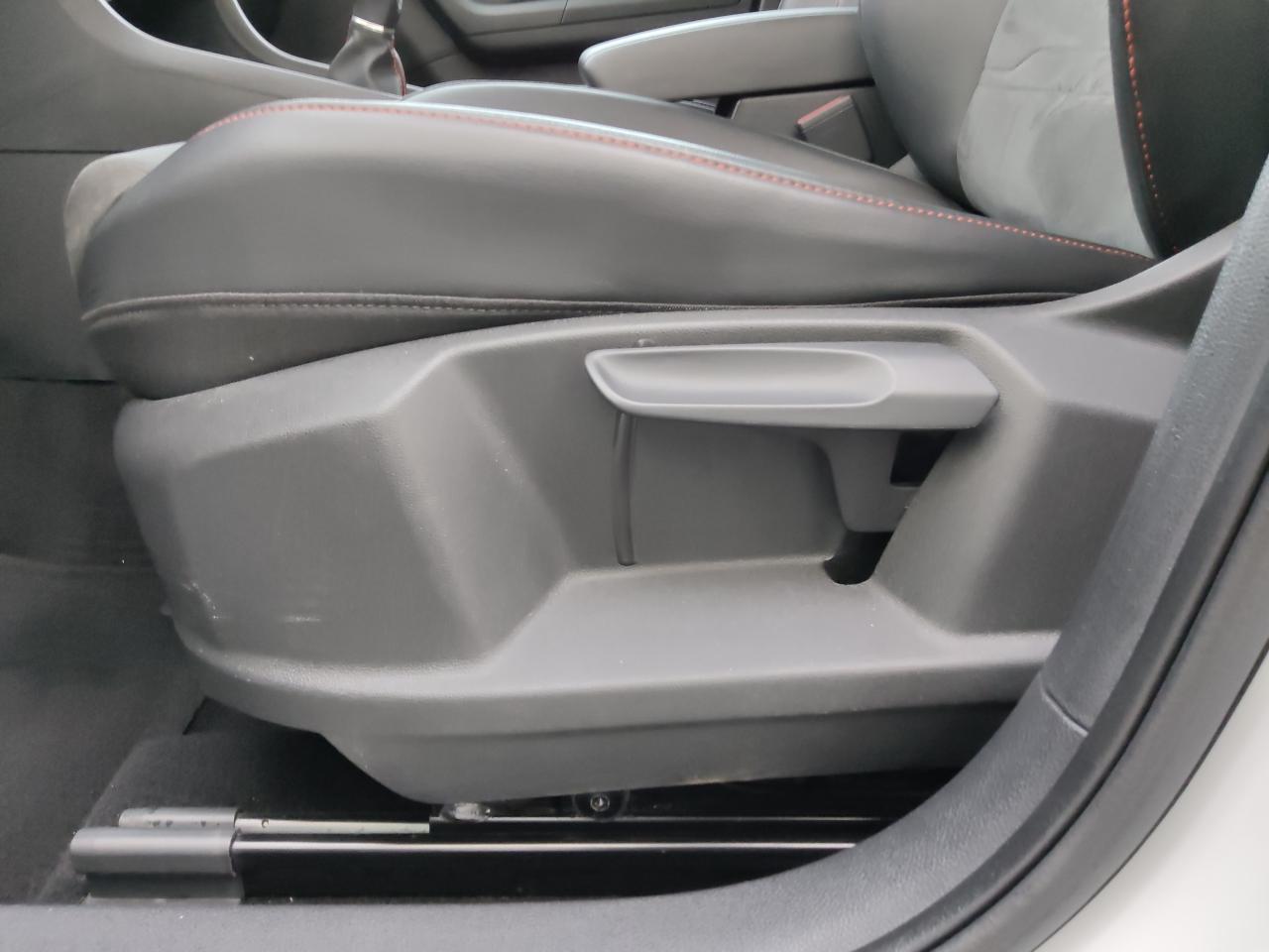 Seat ATECA FR 1.5 TSI ACT BEHEIZB.FRONTS. EL. HECKKL. Bildbeschreibung: Seat ATECA FR 1.5 TSI ACT BEHEIZB.FRONTS. EL. HECKKL.
