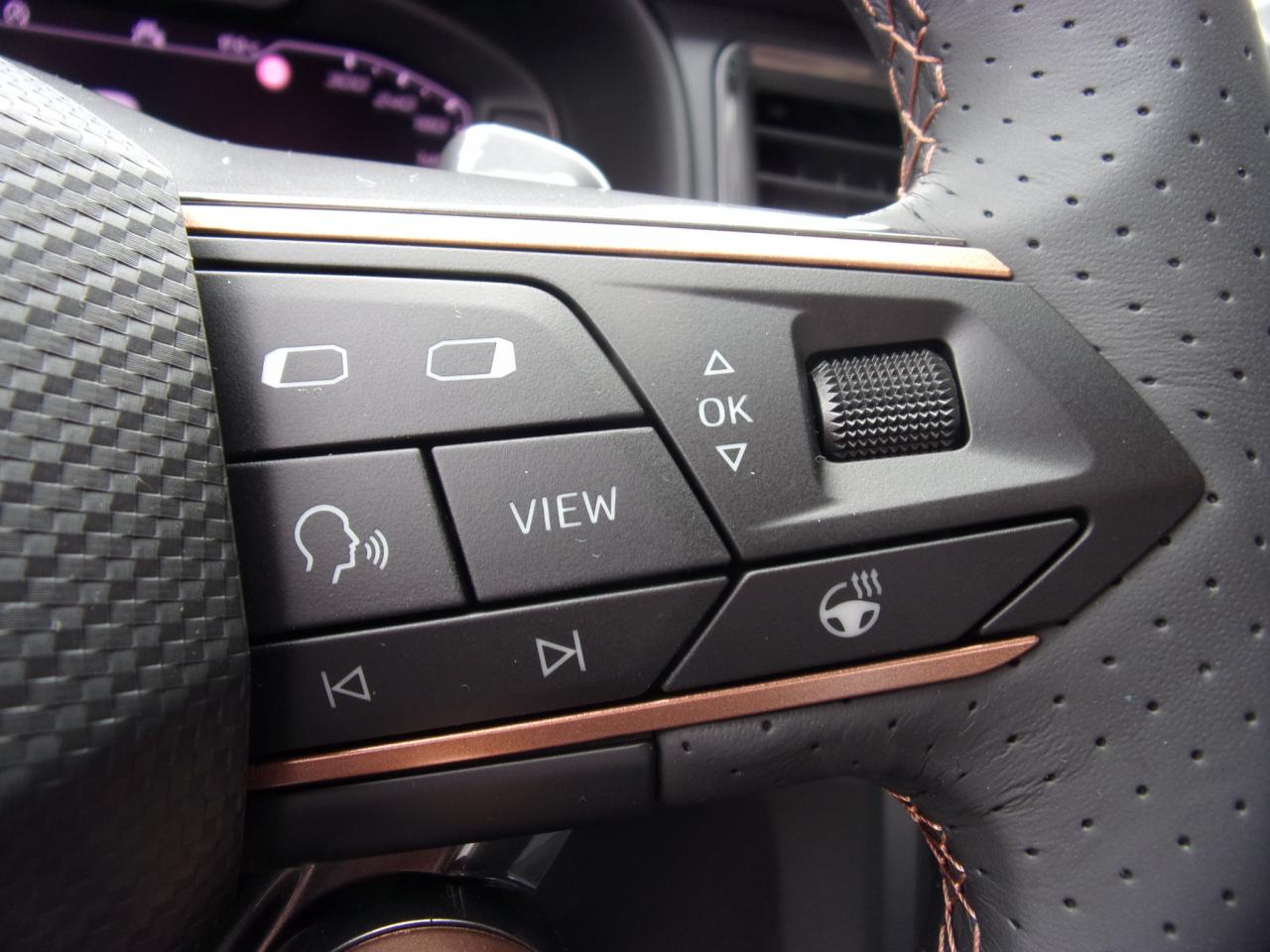 Cupra ATECA TRIBE EDITION 2.0 TSI DSG 4DRIVE AHK NAVI Bildbeschreibung: Cupra ATECA TRIBE EDITION 2.0 TSI DSG 4DRIVE AHK NAVI