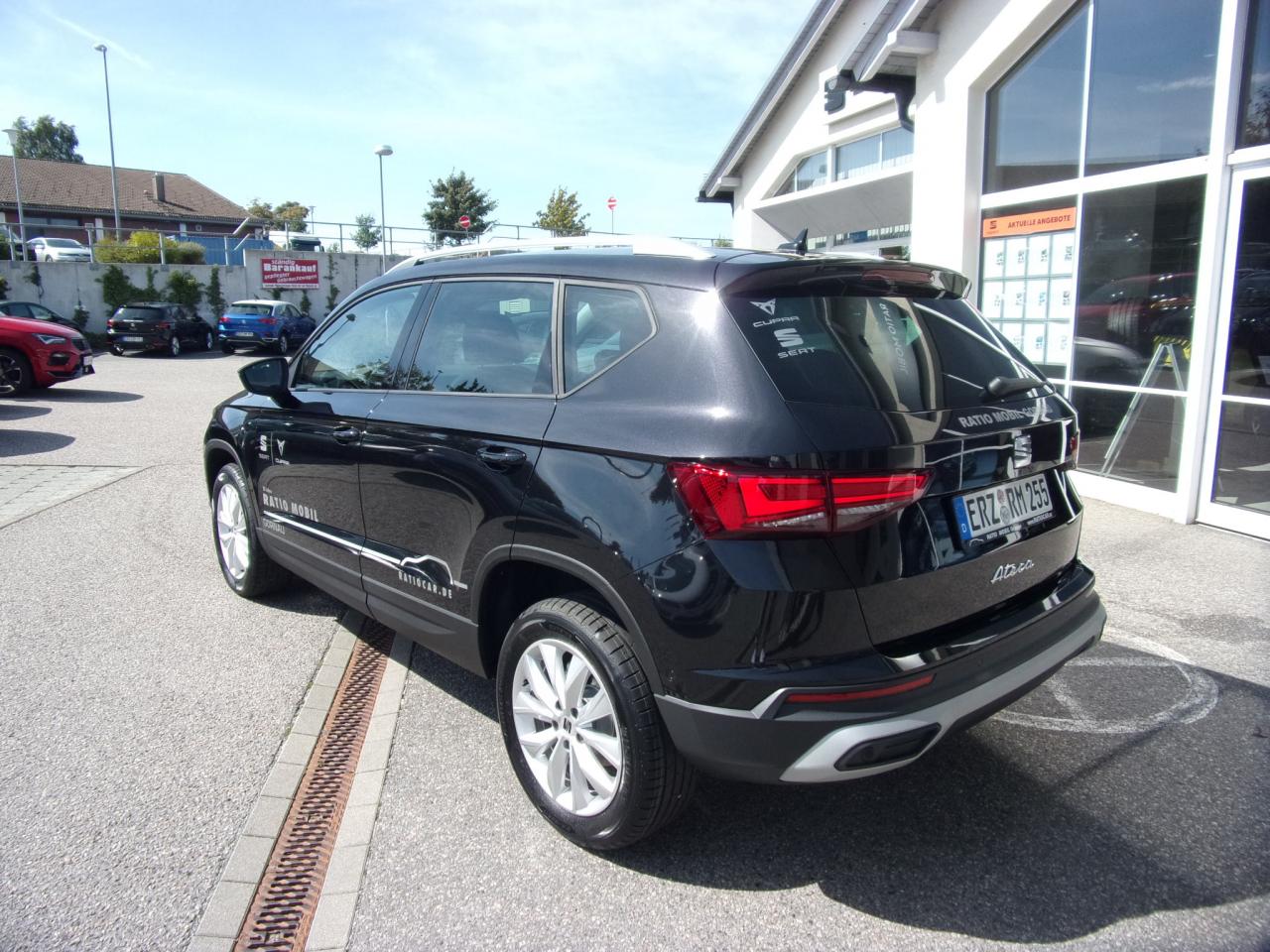 Seat ATECA ROAD EDITION 1.5 TSI DSG, CO2-Klasse: E, NAVI PARKLENKASS. Bildbeschreibung: Seat ATECA ROAD EDITION 1.5 TSI DSG, CO2-Klasse: E, NAVI PARKLENKASS.