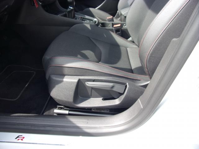 Seat LEON SPORTSTOURER FR 1.4 TSI NAVI SITZHEIZ. EPH Bildbeschreibung: Seat LEON SPORTSTOURER FR 1.4 TSI NAVI SITZHEIZ. EPH
