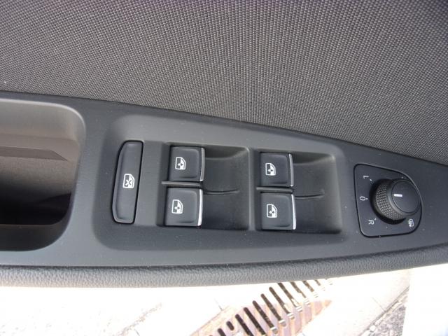 Seat LEON SPORTSTOURER FR 1.4 TSI NAVI SITZHEIZ. EPH Bildbeschreibung: Seat LEON SPORTSTOURER FR 1.4 TSI NAVI SITZHEIZ. EPH