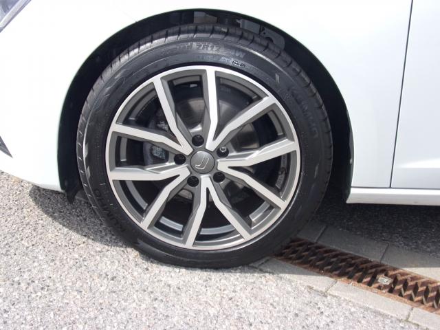 Seat LEON SPORTSTOURER FR 1.4 TSI NAVI SITZHEIZ. EPH Bildbeschreibung: Seat LEON SPORTSTOURER FR 1.4 TSI NAVI SITZHEIZ. EPH