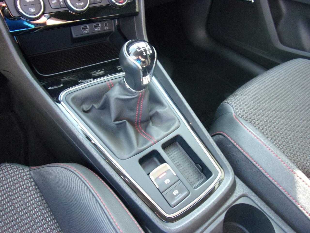 Seat LEON SPORTSTOURER FR 1.4 TSI ACT NAVI SITZHEIZ. Bildbeschreibung: Seat LEON SPORTSTOURER FR 1.4 TSI ACT NAVI SITZHEIZ.
