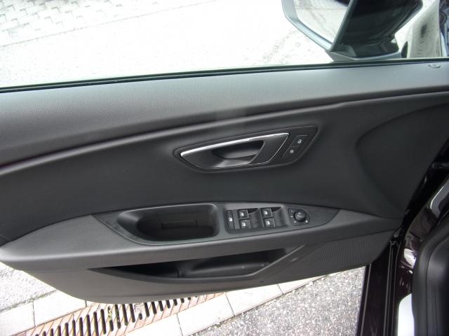 Seat LEON SPORTSTOURER FR 1.5 TSI ACT AHZV-VORB. SHZ Bildbeschreibung: Seat LEON SPORTSTOURER FR 1.5 TSI ACT AHZV-VORB. SHZ