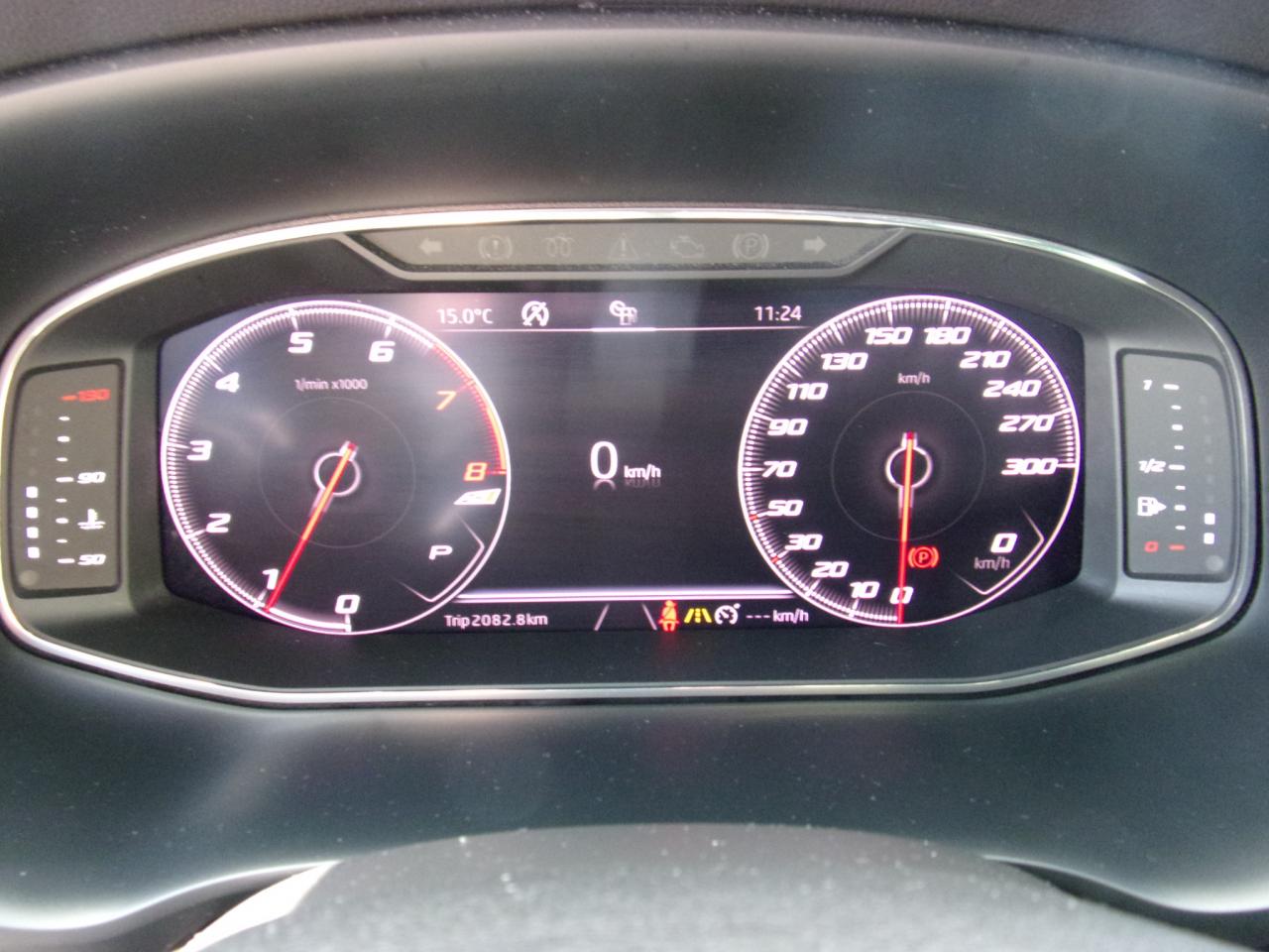 Seat LEON SPORTSTOURER CUPRA 2.0 TSI DSG 4DRIVE NAVI Bildbeschreibung: Seat LEON SPORTSTOURER CUPRA 2.0 TSI DSG 4DRIVE NAVI