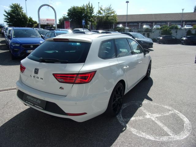 Seat LEON SPORTSTOURER FR 1.5 TSI ACT NAVI ACC Bildbeschreibung: Seat LEON SPORTSTOURER FR 1.5 TSI ACT NAVI ACC