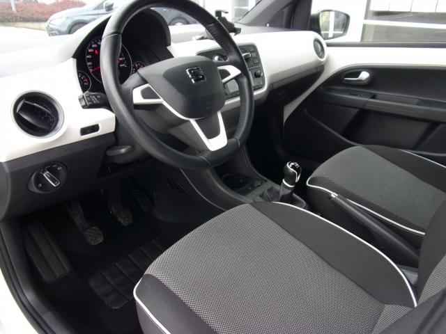 Seat MII CHIC 1.0 KLIMA SITZHEIZ. EINPARKH. TEMPOMAT Bildbeschreibung: Seat MII CHIC 1.0 KLIMA SITZHEIZ. EINPARKH. TEMPOMAT