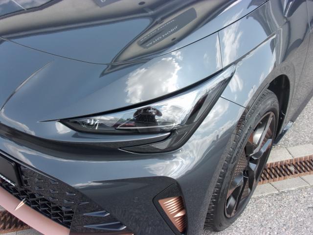 Cupra BORN 140 KW 58 KWH, CO2-Klasse: A, NAVI BIKE-RACK-CONNECTOR EPH Bildbeschreibung: Cupra BORN 140 KW 58 KWH, CO2-Klasse: A, NAVI BIKE-RACK-CONNECTOR EPH
