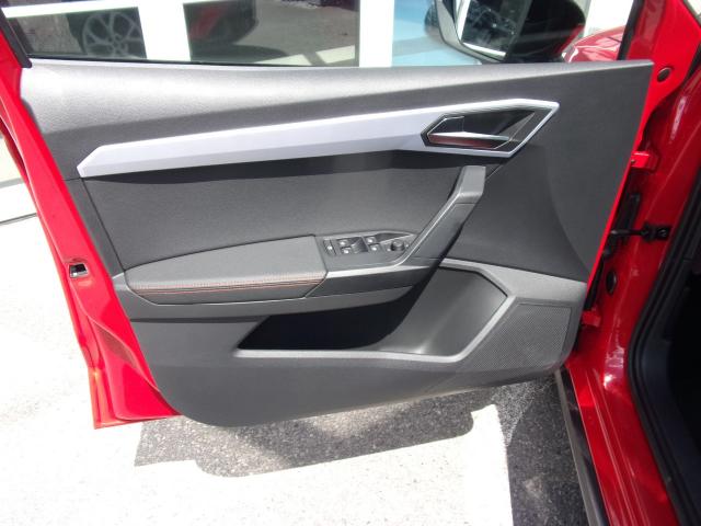 Seat ARONA FR 1.0 TSI NAVI SITZHEIZ. EINPARKH. DAB+ Bildbeschreibung: Seat ARONA FR 1.0 TSI NAVI SITZHEIZ. EINPARKH. DAB+