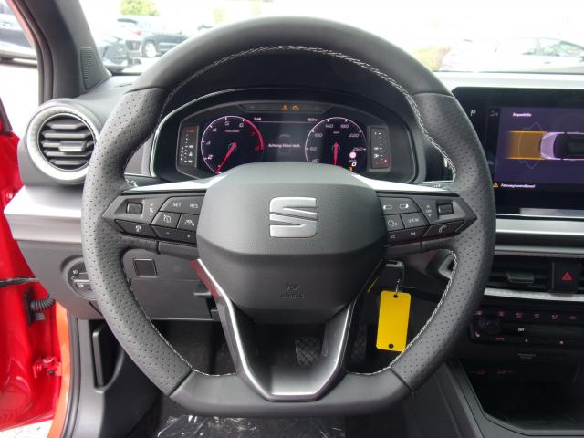 Seat ARONA FR 1.0 TSI, CO2-Klasse: D, NAVI SITZHEIZ. EINPARKH. DAB+ Bildbeschreibung: Seat ARONA FR 1.0 TSI, CO2-Klasse: D, NAVI SITZHEIZ. EINPARKH. DAB+