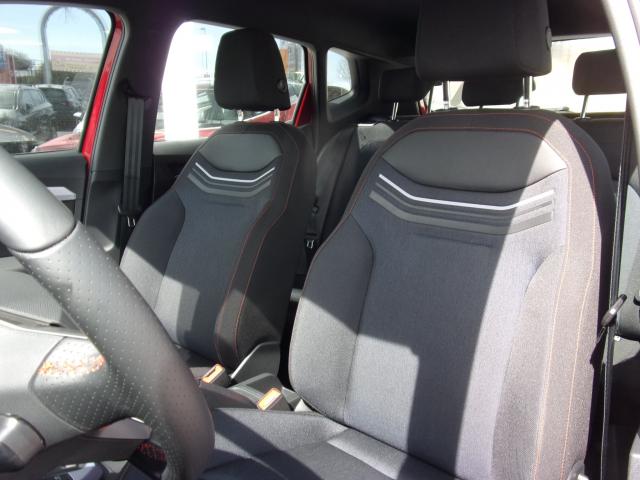 Seat ARONA FR 1.0 TSI PARKLENKASSISTENT NAVI DAB+ Bildbeschreibung: Seat ARONA FR 1.0 TSI PARKLENKASSISTENT NAVI DAB+