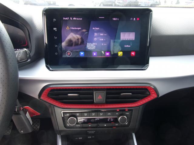 Seat ARONA FR 1.0 TSI PARKLENKASSISTENT NAVI DAB+ Bildbeschreibung: Seat ARONA FR 1.0 TSI PARKLENKASSISTENT NAVI DAB+
