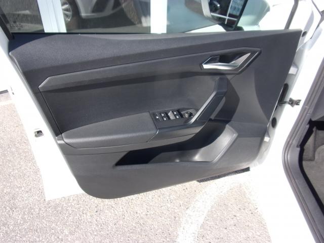 Seat IBIZA STYLE 1.0 MPI KLIMA FRONT-ASSIST TEMPOMAT Bildbeschreibung: Seat IBIZA STYLE 1.0 MPI KLIMA FRONT-ASSIST TEMPOMAT