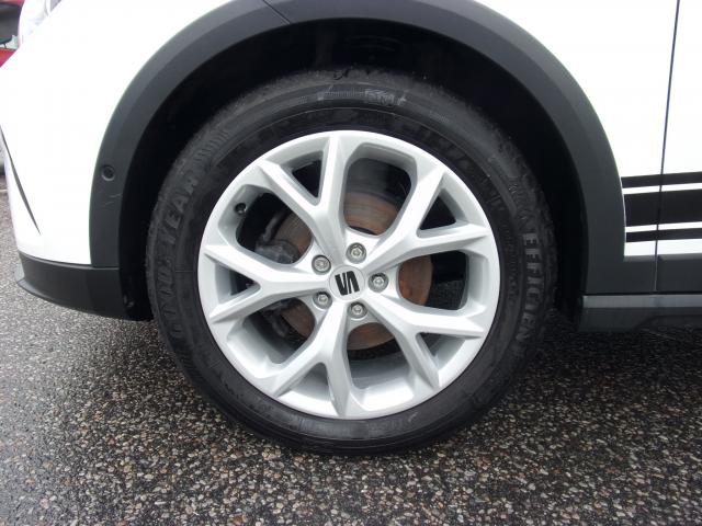 Seat ARONA FR 1.5 TSI DSG ALCANTARA NAVI AHZV EPH SHZ Bildbeschreibung: Seat ARONA FR 1.5 TSI DSG ALCANTARA NAVI AHZV EPH SHZ