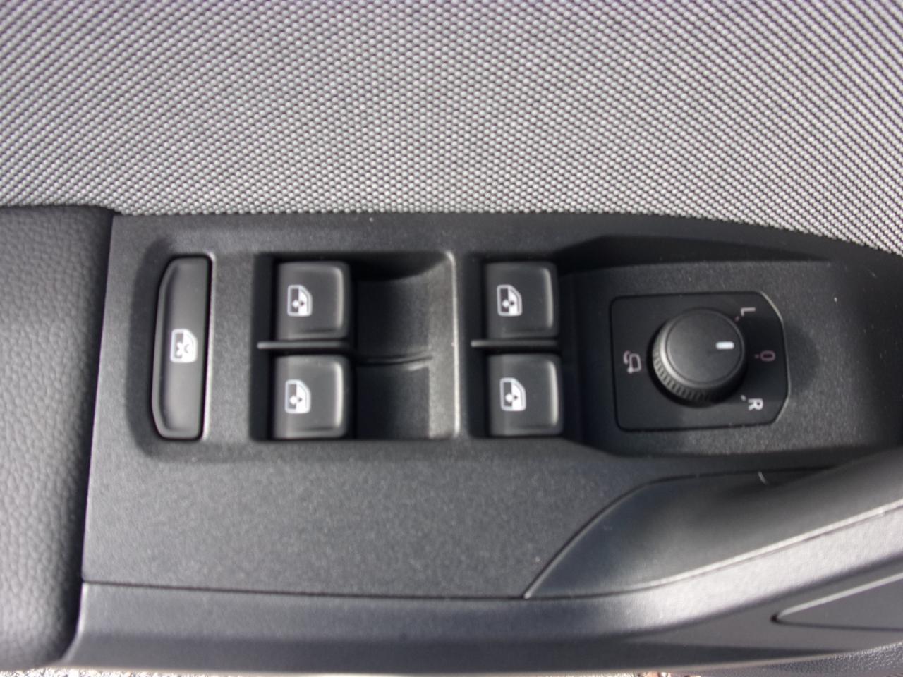 Seat ARONA 1.0 FR, CO2-Klasse: B, AHZV VORB. VIRTUAL COCKPIT Bildbeschreibung: Seat ARONA 1.0 FR, CO2-Klasse: B, AHZV VORB. VIRTUAL COCKPIT