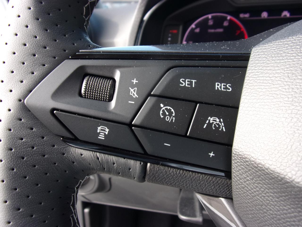Seat ARONA 1.0 FR, CO2-Klasse: B, AHZV VORB. VIRTUAL COCKPIT Bildbeschreibung: Seat ARONA 1.0 FR, CO2-Klasse: B, AHZV VORB. VIRTUAL COCKPIT