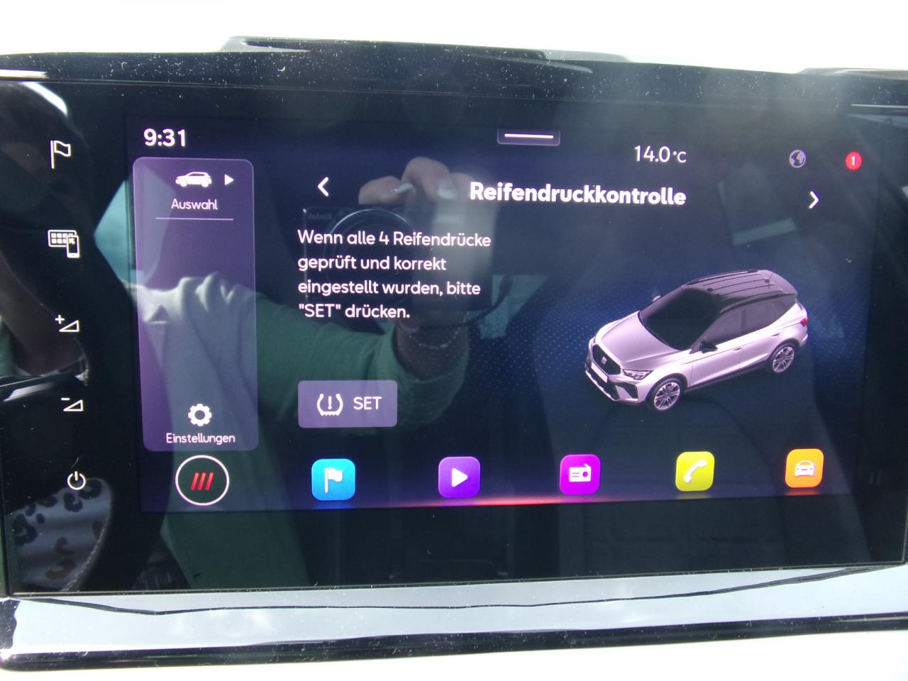 Seat ARONA FR 1.0 TSI DSG, CO2-Klasse: D, NAVI SITZHEIZ. AHZV-VORBER. Bildbeschreibung: Seat ARONA FR 1.0 TSI DSG, CO2-Klasse: D, NAVI SITZHEIZ. AHZV-VORBER.