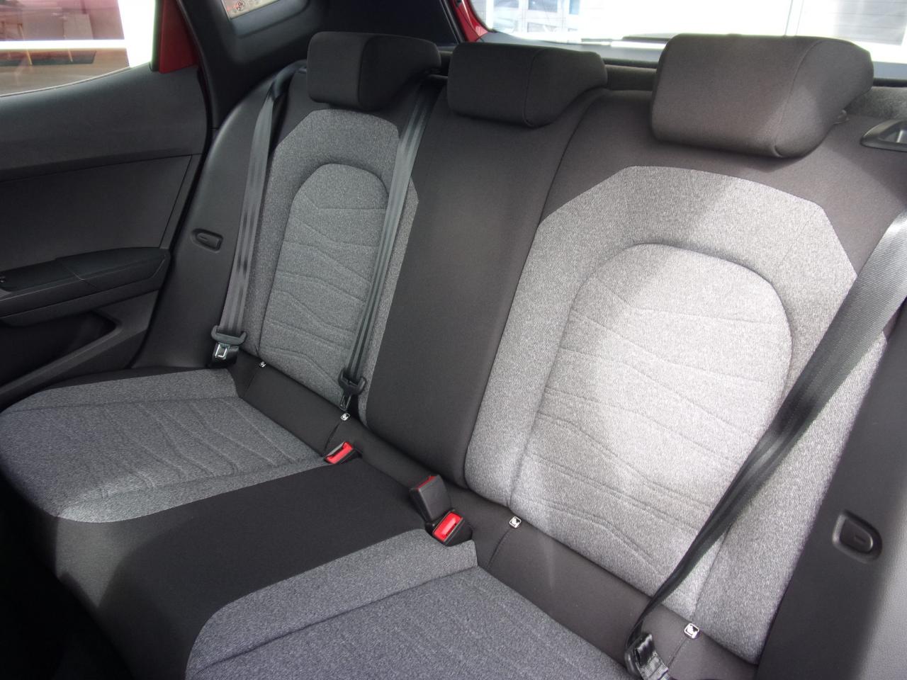 Seat ARONA XPERIENCE 1.0 TSI AHZV NAVI FULL-LINK SHZ Bildbeschreibung: Seat ARONA XPERIENCE 1.0 TSI AHZV NAVI FULL-LINK SHZ