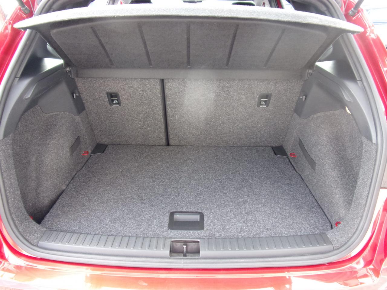 Seat ARONA XPERIENCE 1.0 TSI AHZV NAVI FULL-LINK SHZ Bildbeschreibung: Seat ARONA XPERIENCE 1.0 TSI AHZV NAVI FULL-LINK SHZ