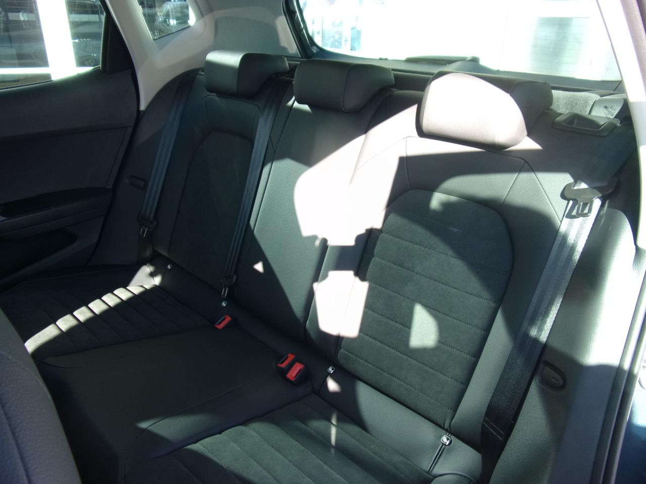 Seat ARONA 1.0 NAVI SITZH. EPH Bildbeschreibung: Seat ARONA 1.0 NAVI SITZH. EPH