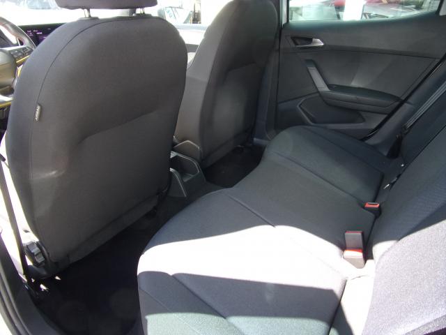 Seat ARONA FR 1.5 TSI DSG NAVI AHZV EPH VOLL-LED SHZ Bildbeschreibung: Seat ARONA FR 1.5 TSI DSG NAVI AHZV EPH VOLL-LED SHZ
