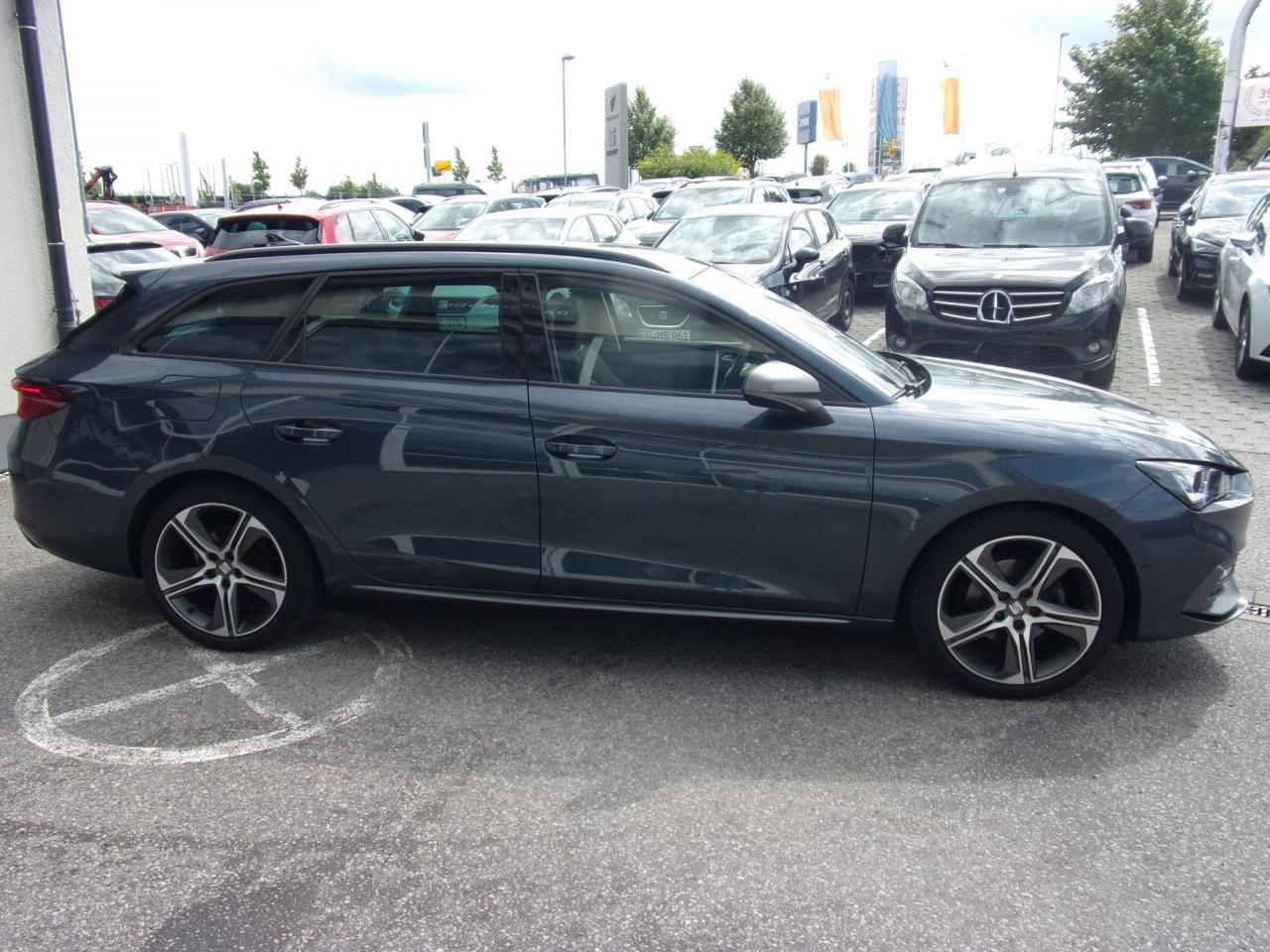 Seat LEON SPORTSTOURER FR PLUS 1.5 TSI ACT STANDH. Bildbeschreibung: Seat LEON SPORTSTOURER FR PLUS 1.5 TSI ACT STANDH.