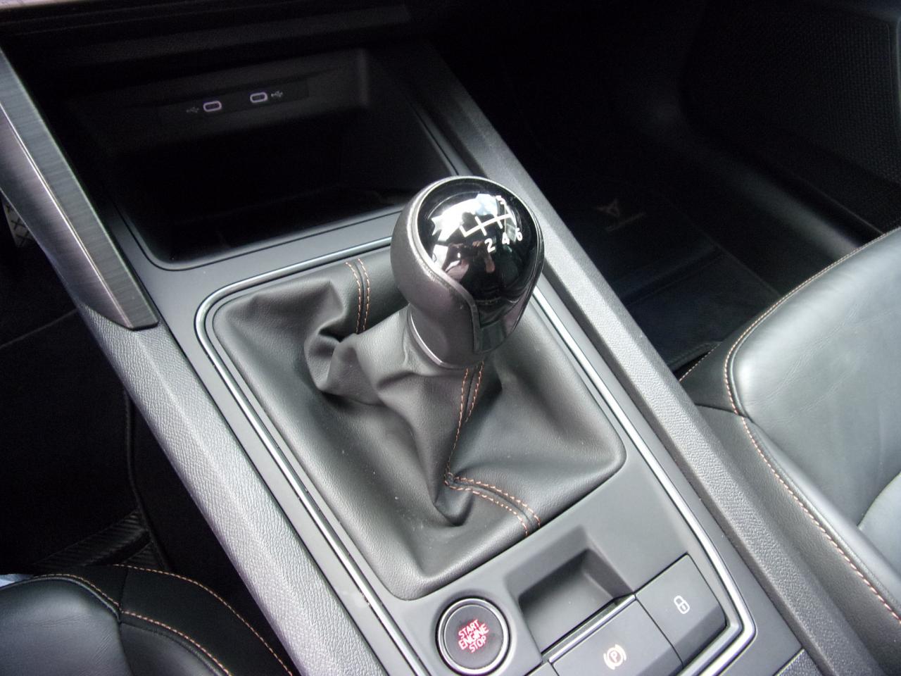 Cupra FORMENTOR 1.5 TSI PANORAMAD. MATRIX-LED NAVI SHZ Bildbeschreibung: Cupra FORMENTOR 1.5 TSI PANORAMAD. MATRIX-LED NAVI SHZ