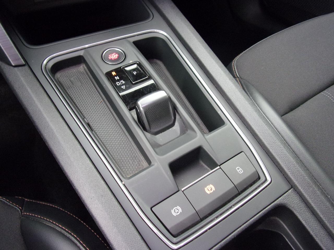 Cupra FORMENTOR 1.5 TSI DSG NAVI SITZH. EINPARKH. DAB+ Bildbeschreibung: Cupra FORMENTOR 1.5 TSI DSG NAVI SITZH. EINPARKH. DAB+