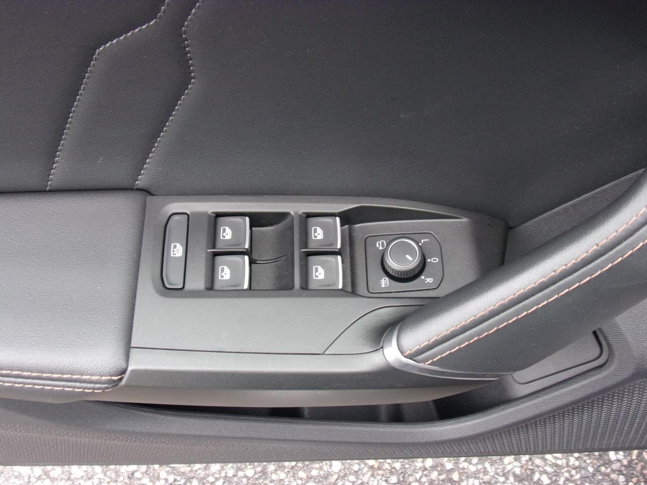 Cupra FORMENTOR VZ5 2.5 TSI 4 DRIVE DSG CUP-LEDER NAVI Bildbeschreibung: Cupra FORMENTOR VZ5 2.5 TSI 4 DRIVE DSG CUP-LEDER NAVI