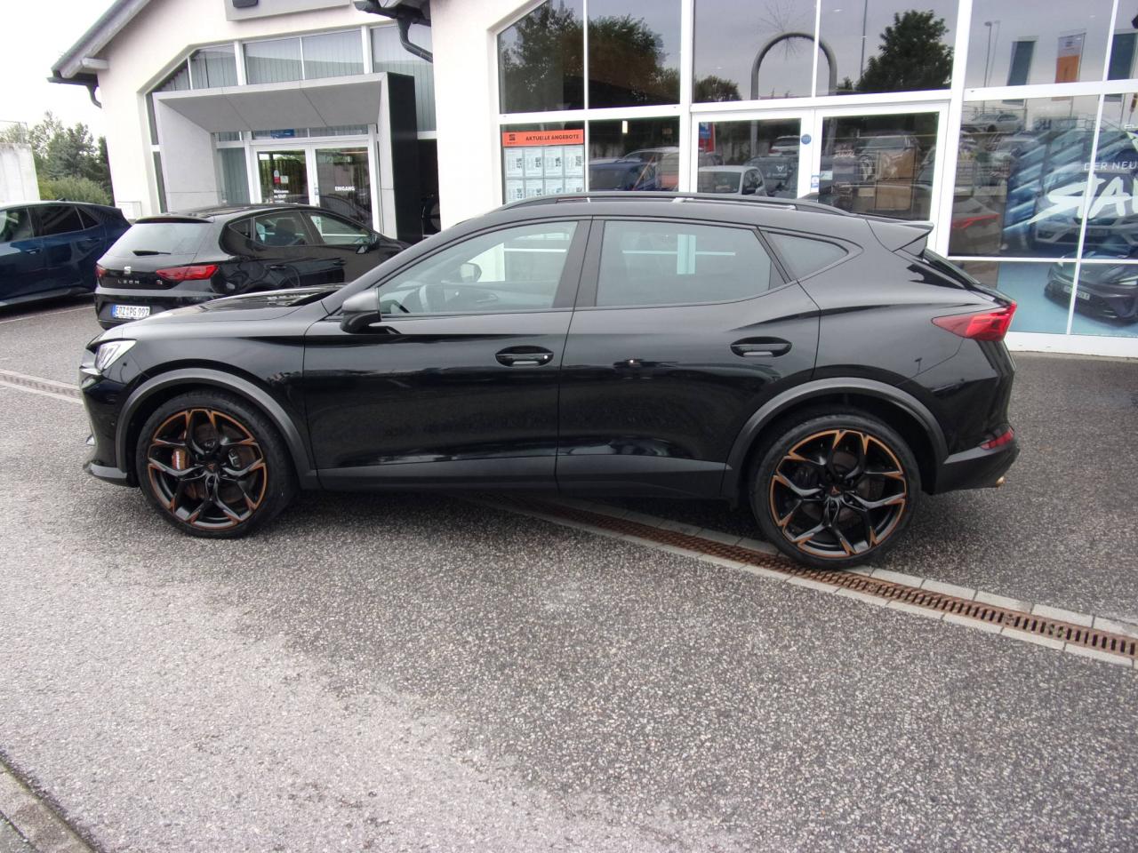 Cupra FORMENTOR VZ5 2.5 TSI 4 DRIVE DSG CUP-LEDER NAVI Bildbeschreibung: Cupra FORMENTOR VZ5 2.5 TSI 4 DRIVE DSG CUP-LEDER NAVI