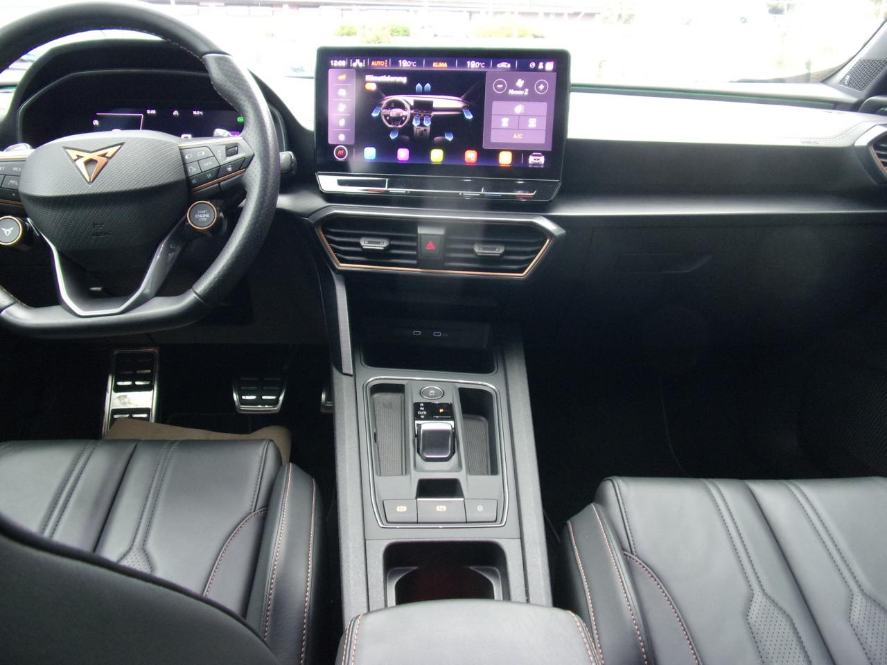 Cupra FORMENTOR VZ5 2.5 TSI 4 DRIVE DSG CUP-LEDER NAVI Bildbeschreibung: Cupra FORMENTOR VZ5 2.5 TSI 4 DRIVE DSG CUP-LEDER NAVI