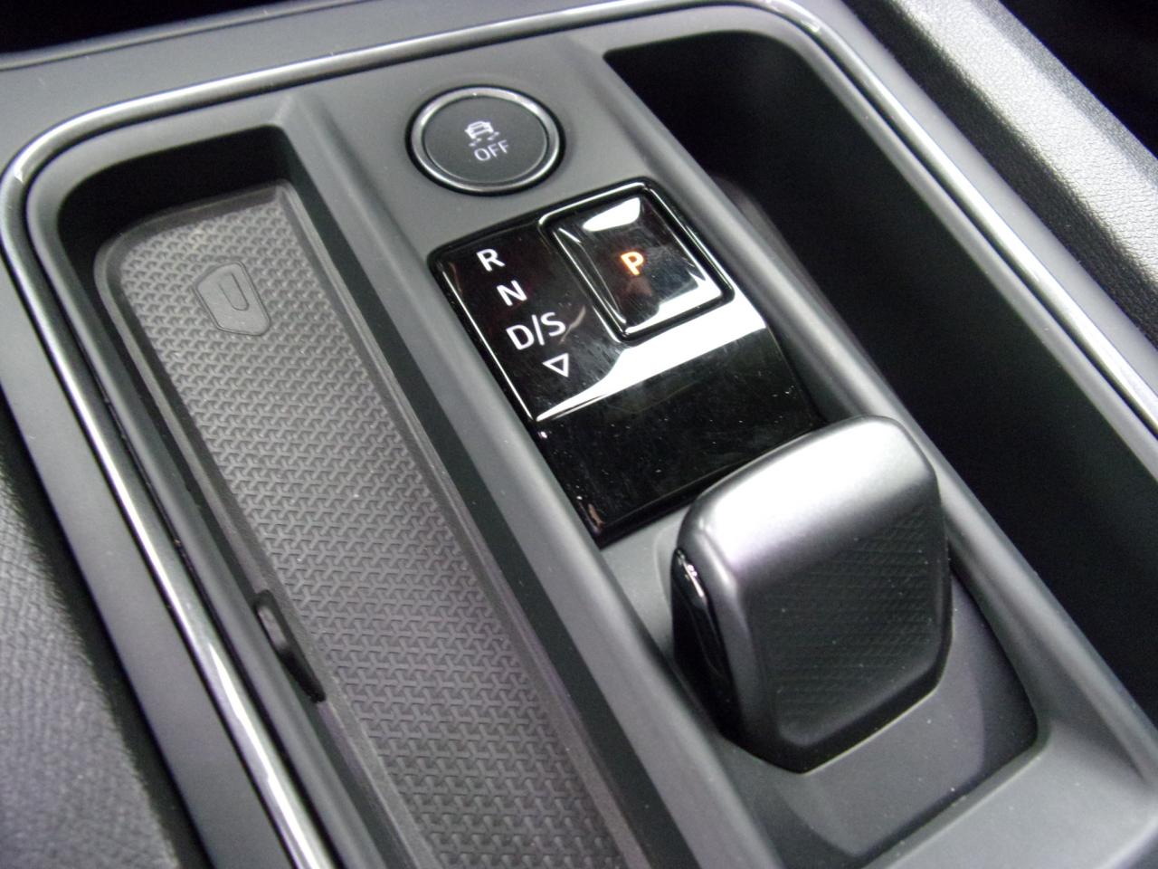Cupra FORMENTOR VZ5 2.5 TSI 4 DRIVE DSG CUP-LEDER NAVI Bildbeschreibung: Cupra FORMENTOR VZ5 2.5 TSI 4 DRIVE DSG CUP-LEDER NAVI