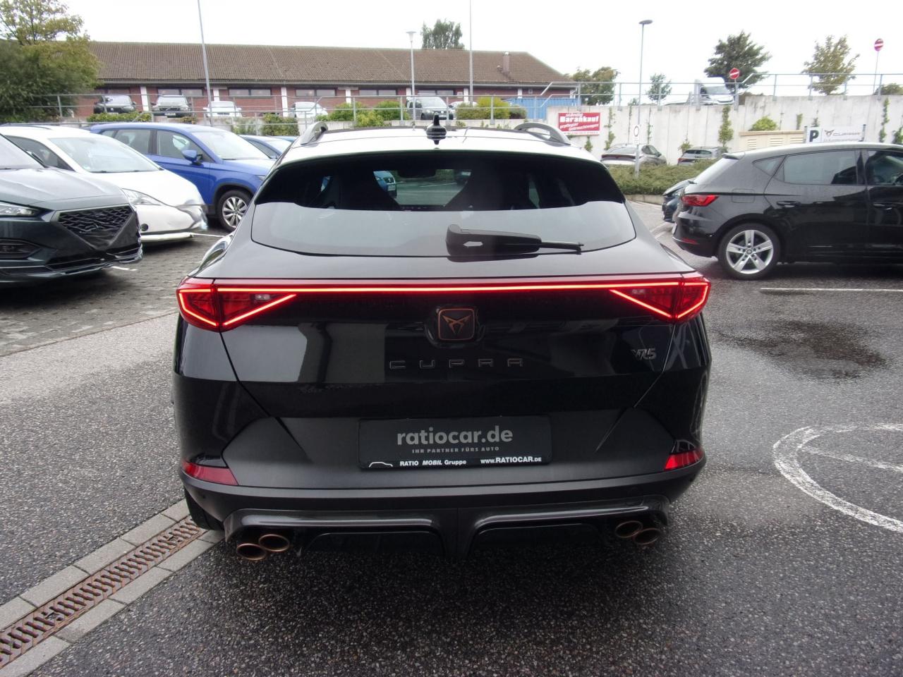 Cupra FORMENTOR VZ5 2.5 TSI 4 DRIVE DSG CUP-LEDER NAVI Bildbeschreibung: Cupra FORMENTOR VZ5 2.5 TSI 4 DRIVE DSG CUP-LEDER NAVI