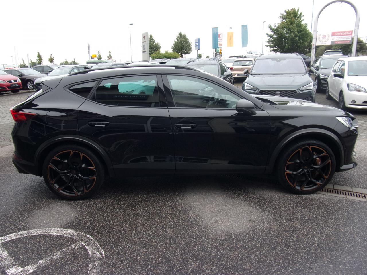 Cupra FORMENTOR VZ5 2.5 TSI 4 DRIVE DSG CUP-LEDER NAVI Bildbeschreibung: Cupra FORMENTOR VZ5 2.5 TSI 4 DRIVE DSG CUP-LEDER NAVI