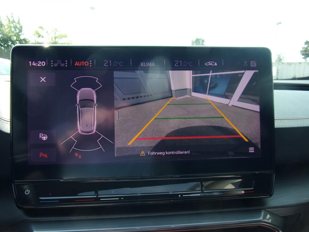 Cupra FORMENTOR VZ 2.0 TSI DSG 4DRIVE GAR.-02/28* NAVI Bildbeschreibung: Cupra FORMENTOR VZ 2.0 TSI DSG 4DRIVE GAR.-02/28* NAVI