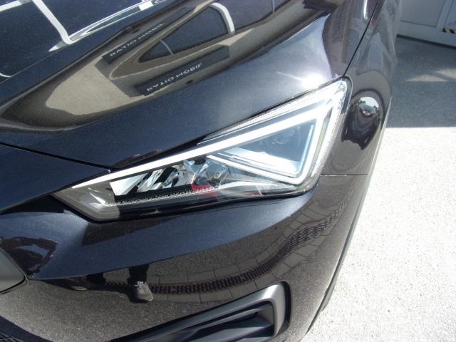 Seat TARRACO FR 2.0 TSI DSG 4DRIVE 7-SI. PANORAMADACH Bildbeschreibung: Seat TARRACO FR 2.0 TSI DSG 4DRIVE 7-SI. PANORAMADACH