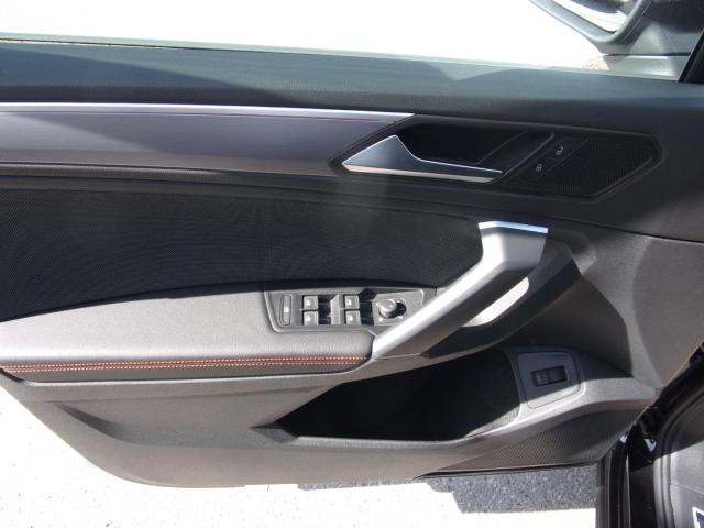 Seat TARRACO FR 2.0 TSI DSG 4DRIVE 7-SI. PANORAMADACH Bildbeschreibung: Seat TARRACO FR 2.0 TSI DSG 4DRIVE 7-SI. PANORAMADACH