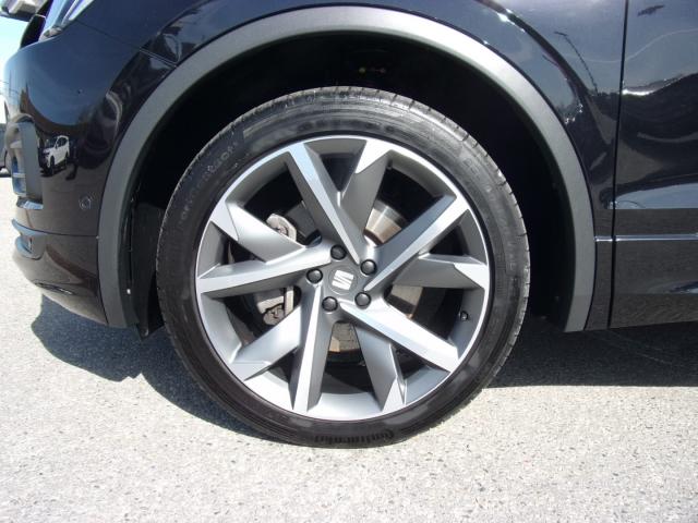 Seat TARRACO FR 2.0 TSI DSG 4DRIVE 7-SI. PANORAMADACH Bildbeschreibung: Seat TARRACO FR 2.0 TSI DSG 4DRIVE 7-SI. PANORAMADACH