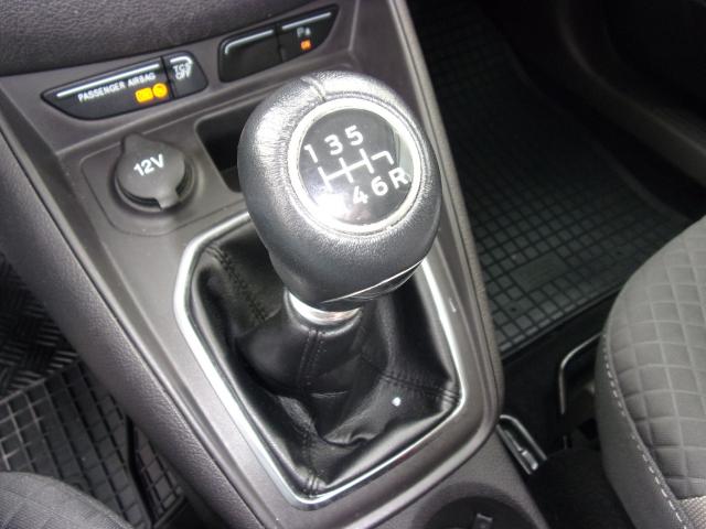 Ford TOURNEO COURIER TITANIUM 1.0 ECOBOOST AHZV NAVI Bildbeschreibung: Ford TOURNEO COURIER TITANIUM 1.0 ECOBOOST AHZV NAVI