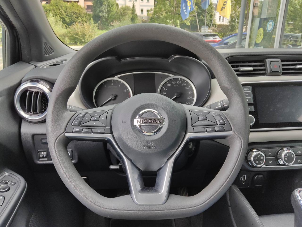 Nissan MICRA ACENTA 1.0 SCHECKHEFTGEPFL. NAVI KLIMA Bildbeschreibung: Nissan MICRA ACENTA 1.0 SCHECKHEFTGEPFL. NAVI KLIMA