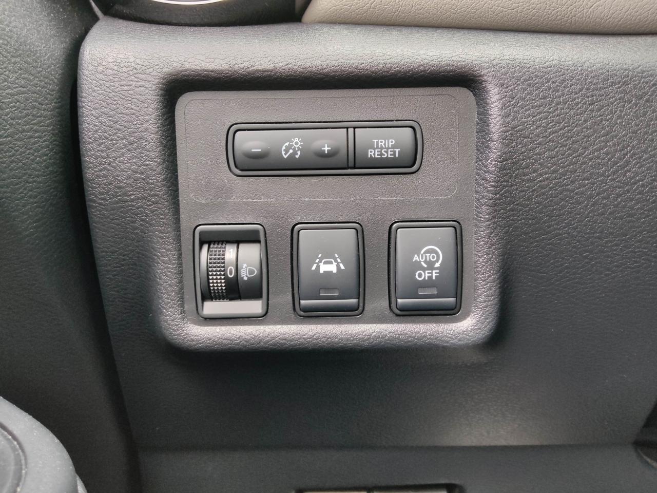 Nissan MICRA ACENTA 1.0 SCHECKHEFTGEPFL. NAVI KLIMA Bildbeschreibung: Nissan MICRA ACENTA 1.0 SCHECKHEFTGEPFL. NAVI KLIMA