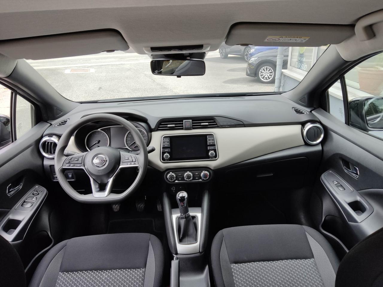 Nissan MICRA ACENTA 1.0 SCHECKHEFTGEPFL. NAVI KLIMA Bildbeschreibung: Nissan MICRA ACENTA 1.0 SCHECKHEFTGEPFL. NAVI KLIMA